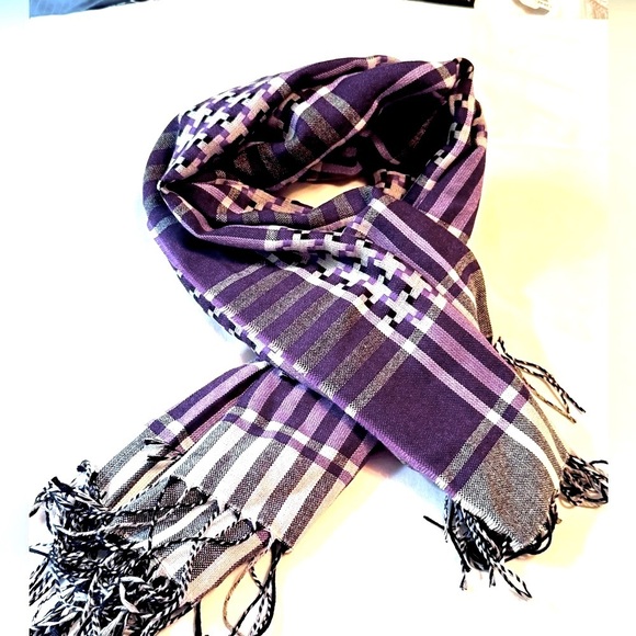 🧣Exquisite Vintage ROOTS Purple, Black and Grey Scarf or Wrap - Picture 2 of 13